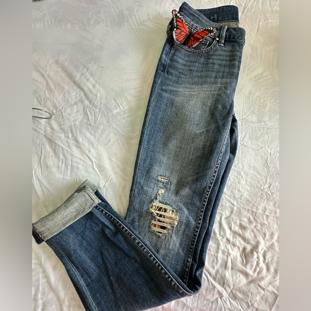 WHBM BRAND NEW Women's Distressed Cheetah patch Blue Jeans!